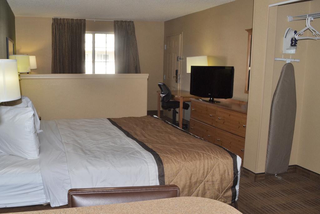 Extended Stay America Select Suites - Atlanta - Perimeter - Hammond Drive Sandy Springs Bagian luar foto